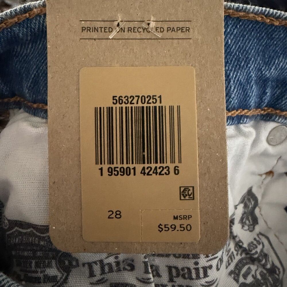 Levi’s 501 High Rise Women’s Shorts Size 28 Medium Wash Cut Off Blue Denim NWT - Picture 11 of 15